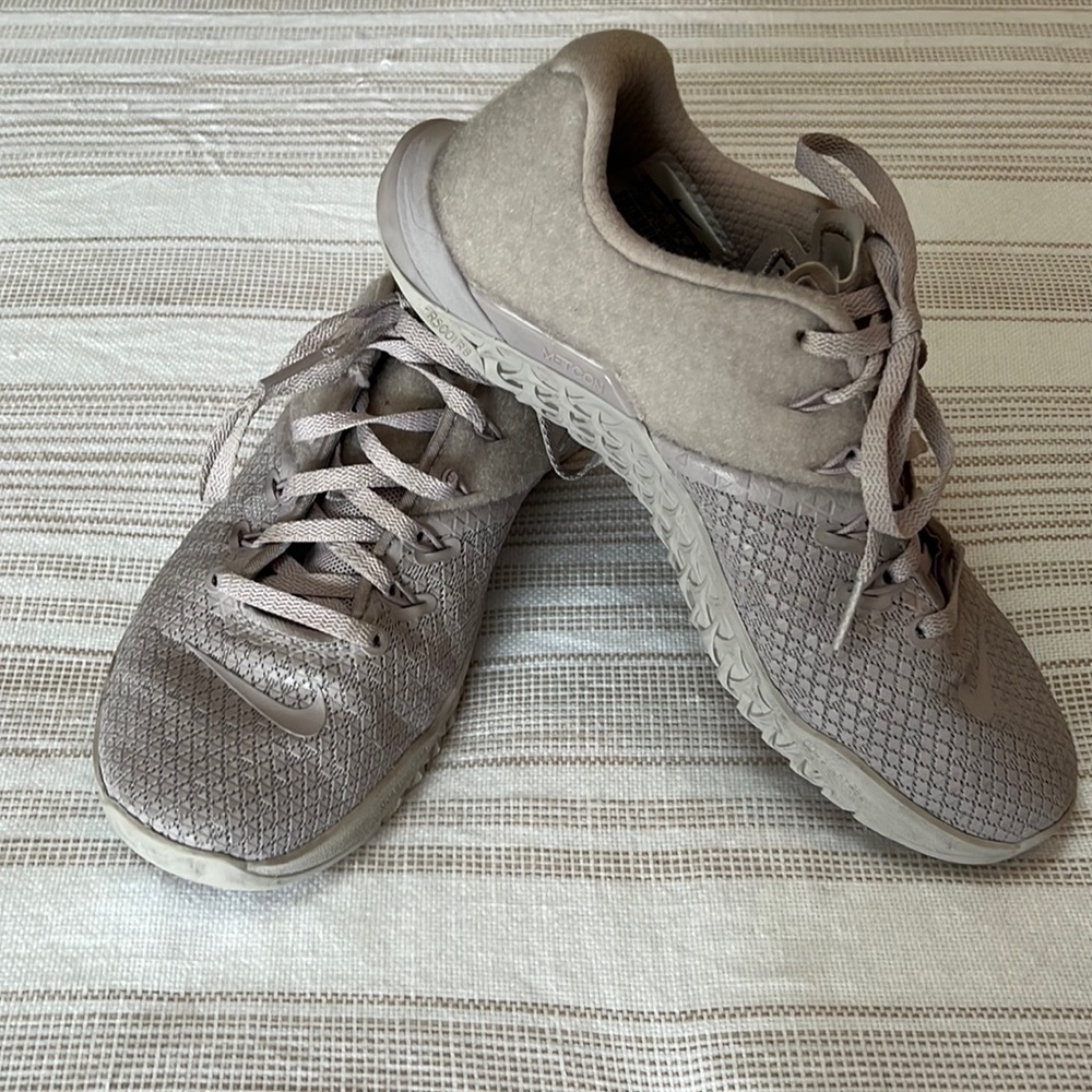 Nike Metcon women sneakers